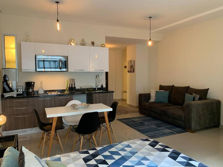 Apartamento Cozy With Pool, Rooftop & View In La Roma - Alure *